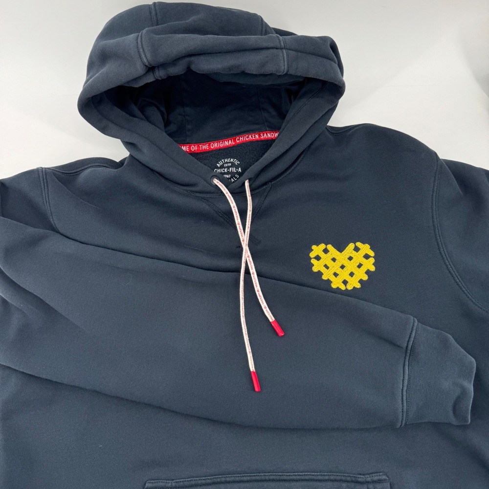 Chick-Fil-A Authentic Originals Navy Hoodie Waffle Fry Heart Small Mens
